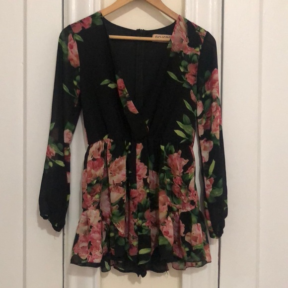 Floral Romper - Picture 2 of 4